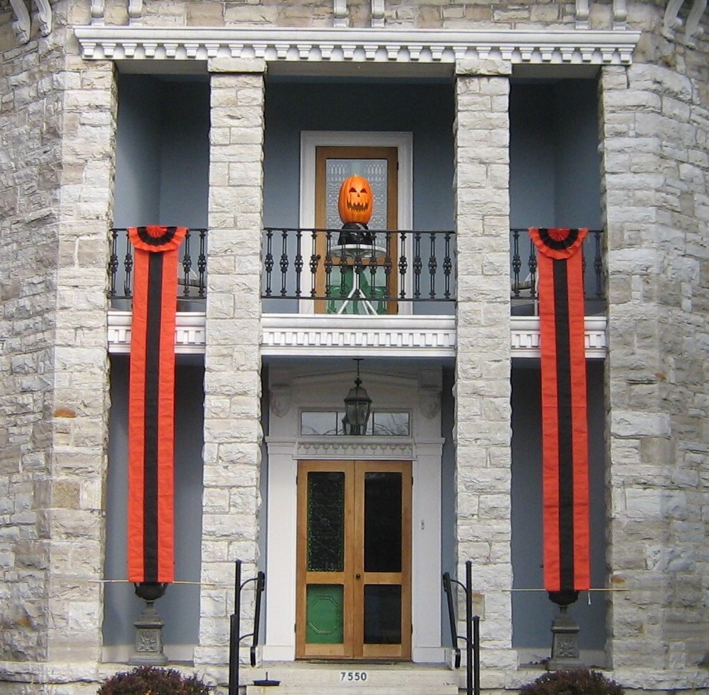 Outdoor Halloween Decorations