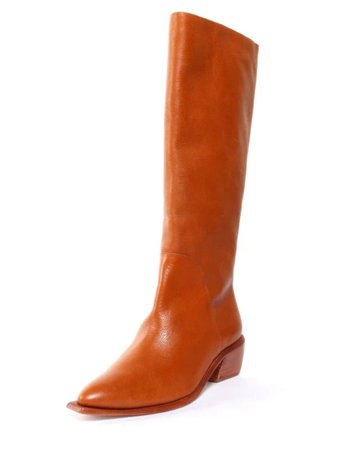 WAL & PAI Walden Boot in Terra Front Side View 
