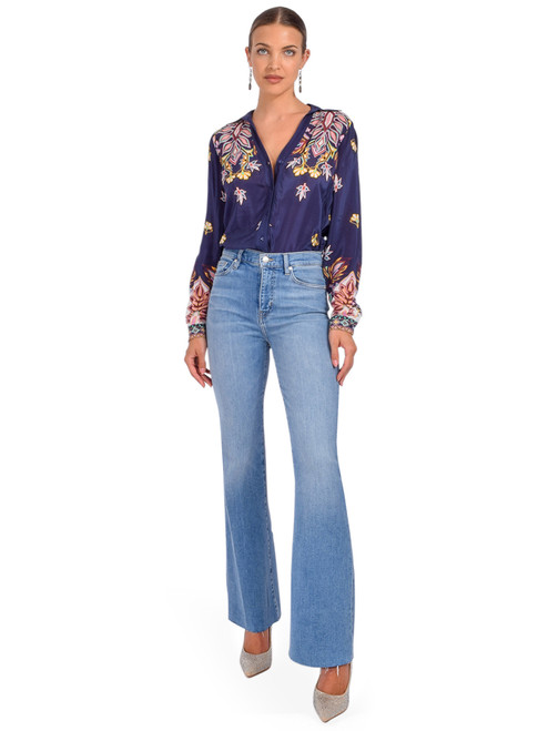 FRAME Le Easy Flare Raw Fray in Whimsy Full Outfit 