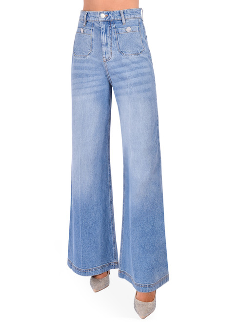 MUNTHE Lodwar Jeans in Light Blue Front View 