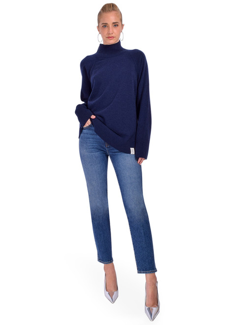 FRAME The Ruler Crop Jean In Nebula Full Outfit 