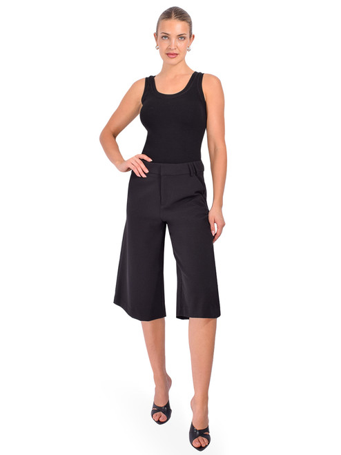 E MARIE The Everyday Tank in Black Full Outfit  