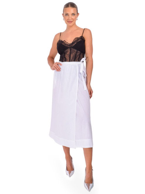 LEON & HARPER Julep Skirt in White Full Outfit 