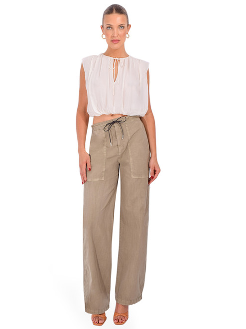 FRAME The Gallery Pant in Army Full Outfit Full Outfit 
