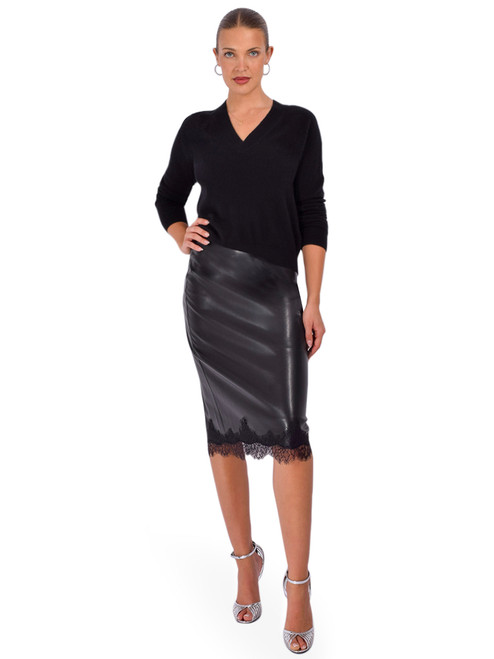 MINNIE ROSE Cashmere Long Sleeve Shrunken V Neck in Black Full Outfit 