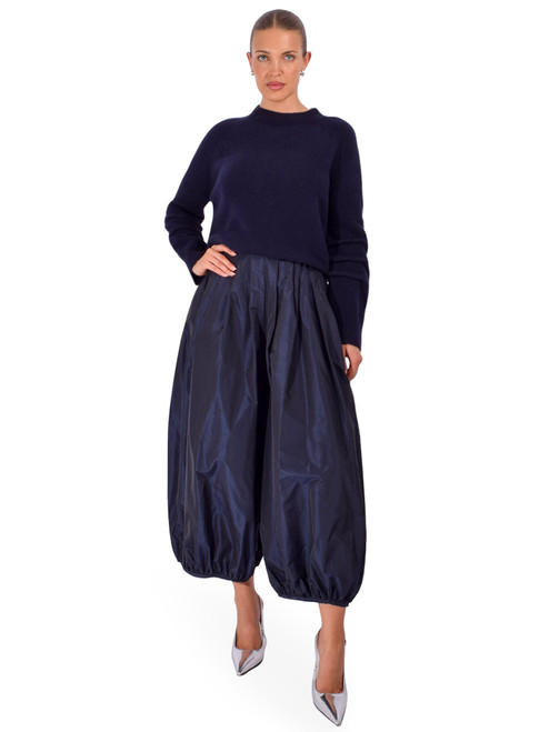 PIER ANTONIO GASPARI Pullover in Navy Full Outfit 

