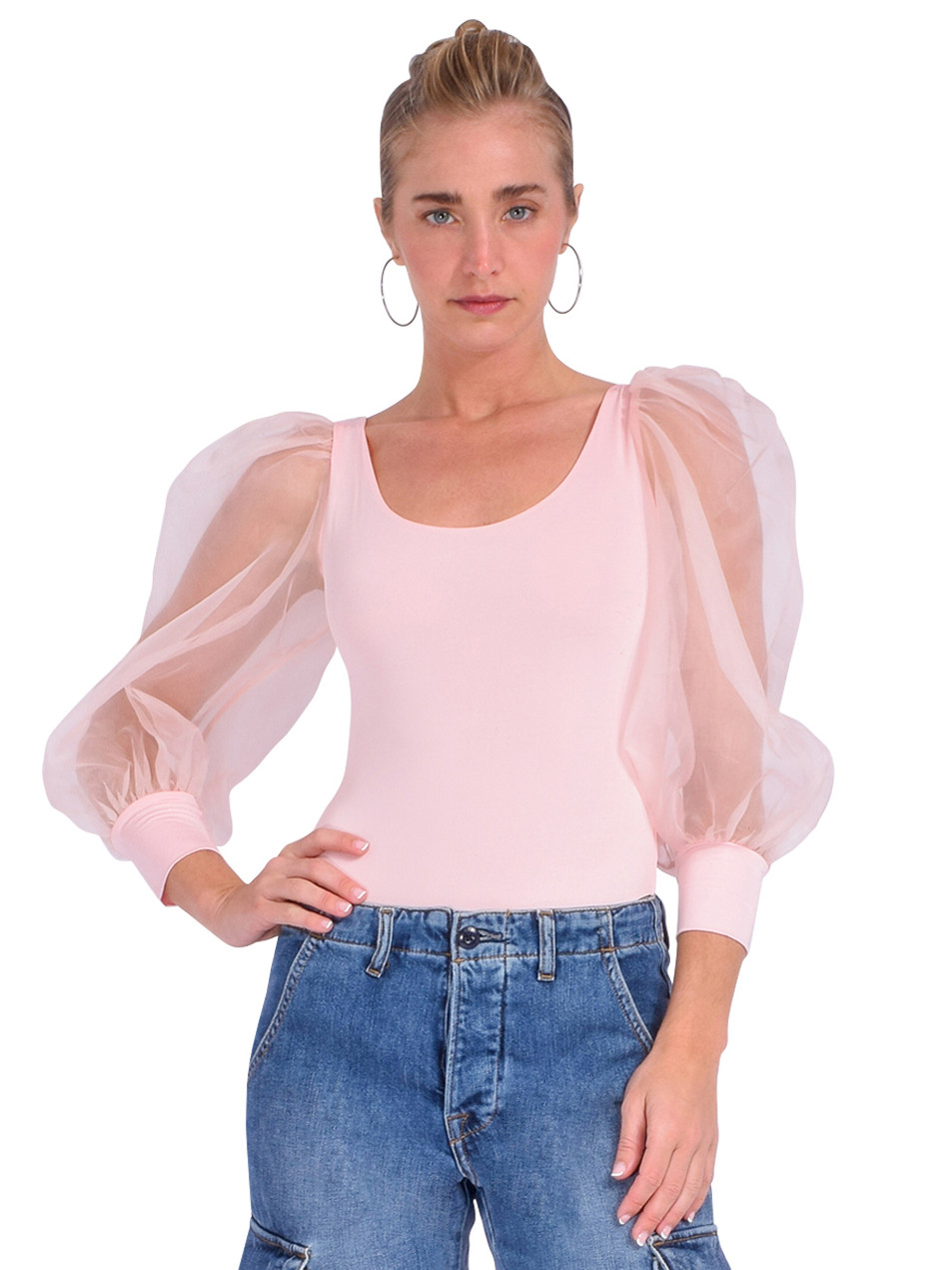 Alice + Olivia Jillianne Scoop Neck Puff Sleeve Bodysuit In Pearl Pink Front View 