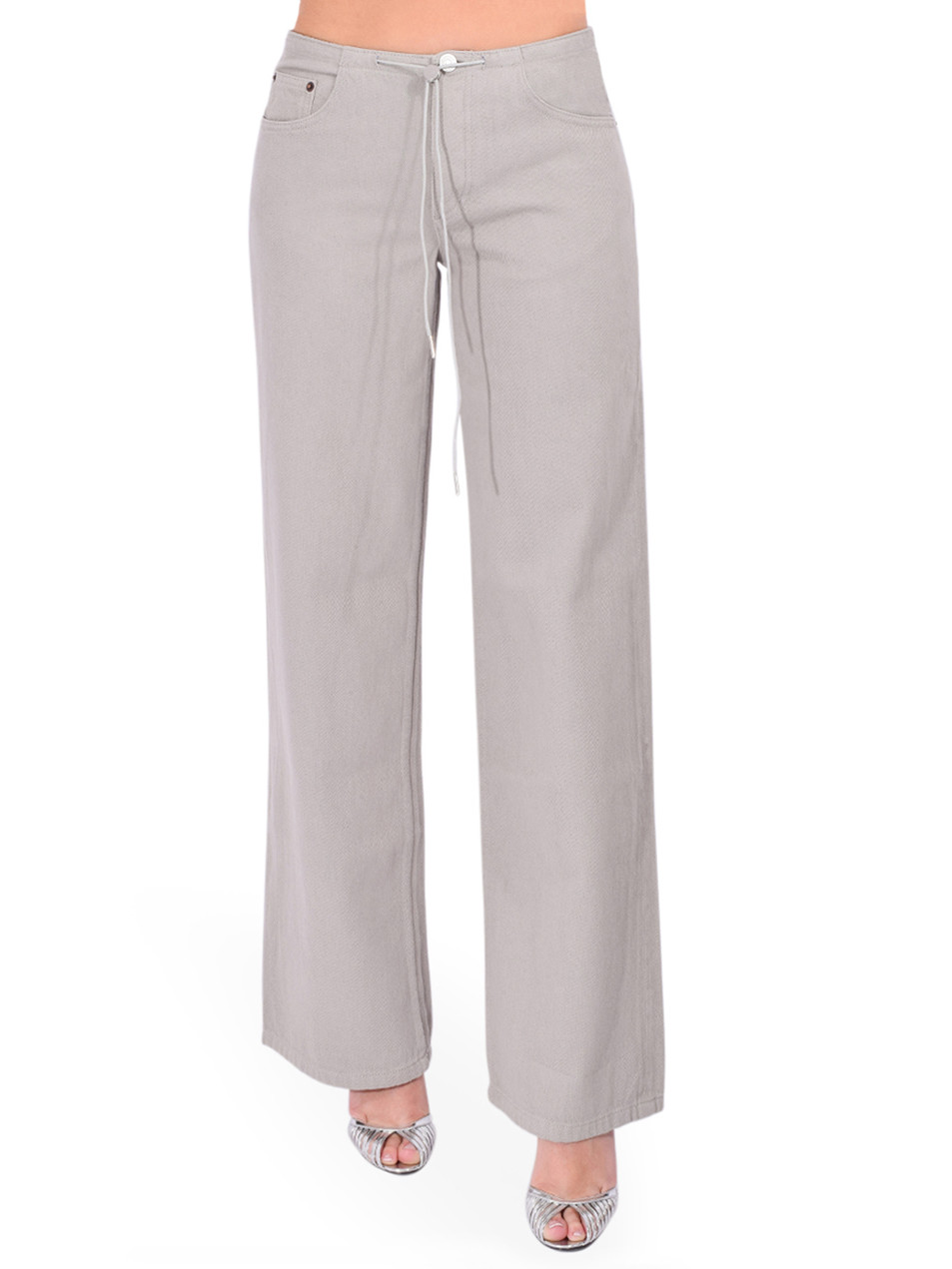 Still Here Cool Jean In Dust Front View 