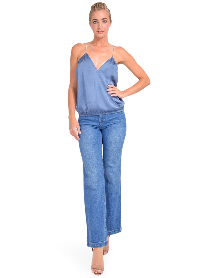 Alice + Olivia Liza Mid Rise Straight Ankle Jean in Best Intentions Full Outfit 

