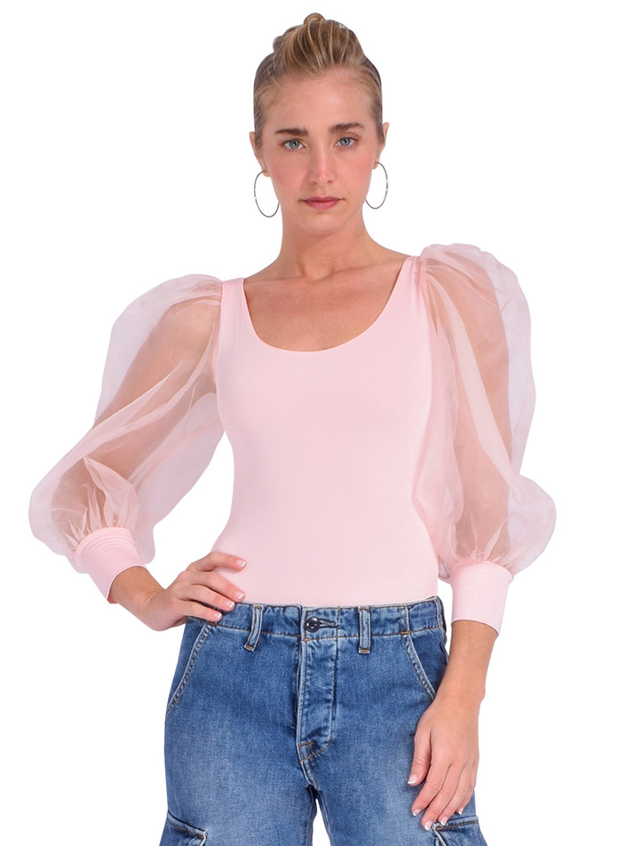 Alice + Olivia Jillianne Scoop Neck Puff Sleeve Bodysuit In Pearl Pink Front View 