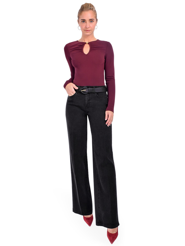 FRAME Keyhole Top in Burgundy Full Outfit 