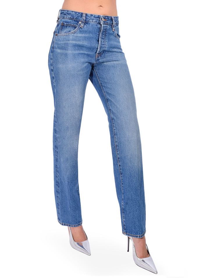 FRAME Essential Jeans in Fighter Side View 