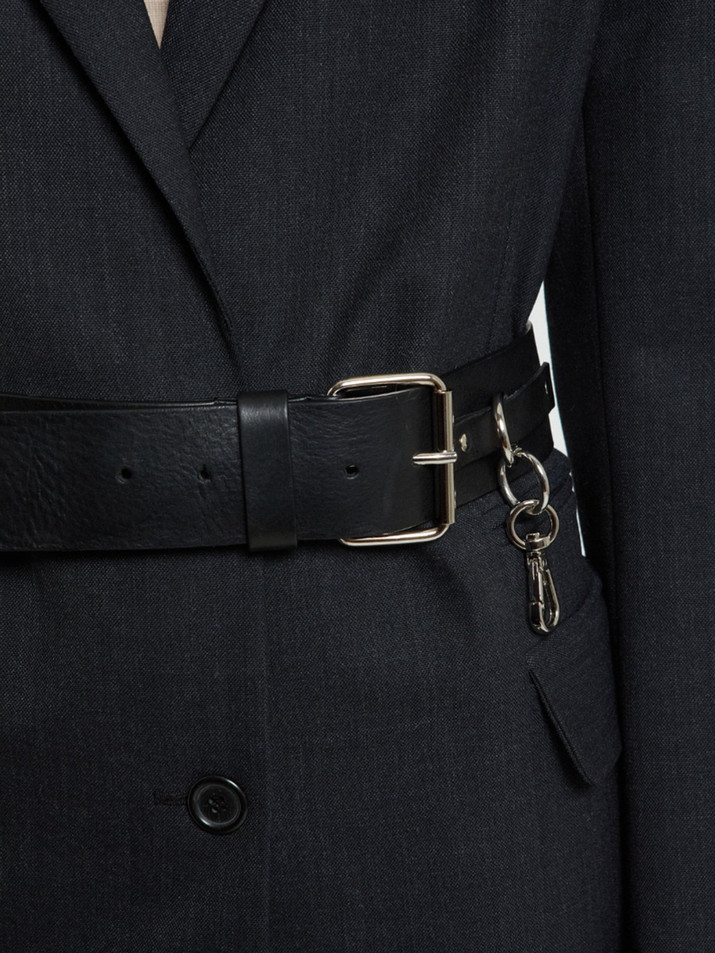OTTOD'AME Leather Belt with Silver Ring Chains in Black on Model