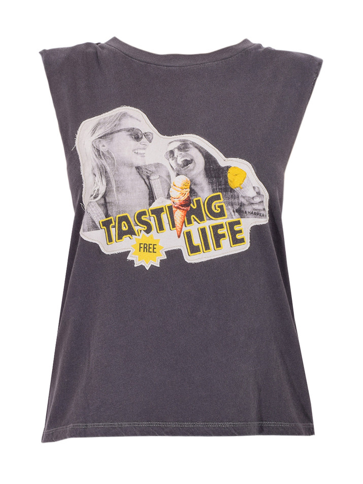 LEON & HARPER Tasty Tee in Carbone Product Shot 
