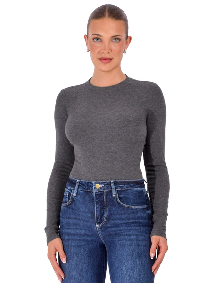 FRAME The Long Sleeve Rib Crew Tee in Heather Gray Front View 