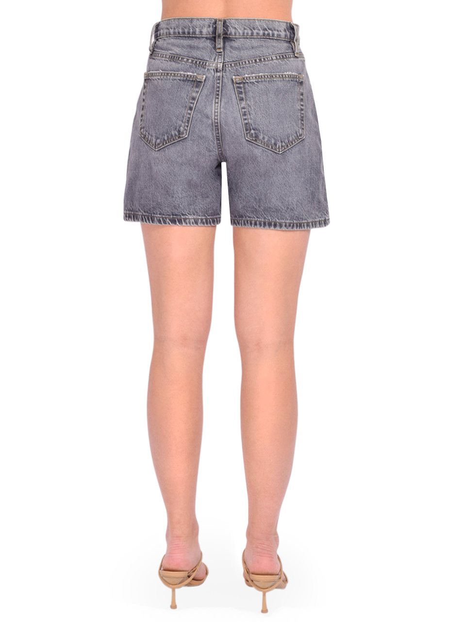 FRAME The Easy Short in Zurich Gray