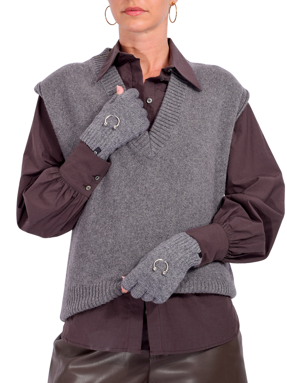 OTTOD'AME Wool Gloves with Silver Ring Detail in Gray on Model 2