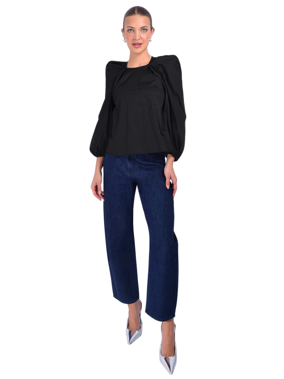 KIKA VARGAS Hitomi Top in Black Full Outfit 