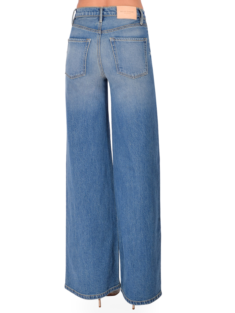 BETRO SIMONE Alexa Wide Leg Jean in Nova Back View 