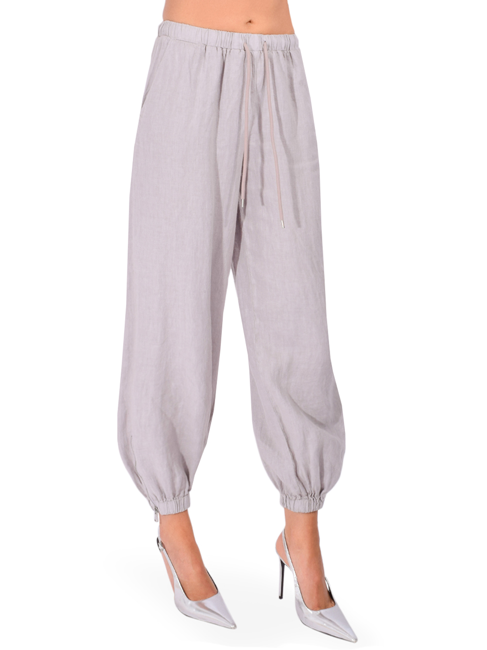 L'AGENCE Mariko Linen Jogger in Light Pewter Side View 
