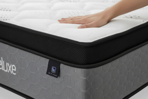 Spinal Deluxe King Memory Foam Mattress in Medium