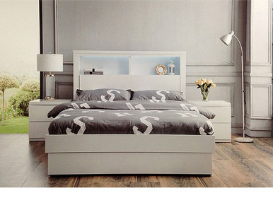 Java Double Bed with Storage Drawers in Gloss White