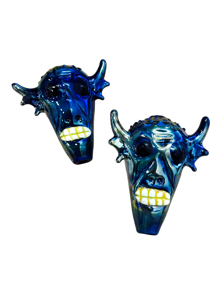 UNIQUE SKULL DESIGN HANDPIPE 3.5"