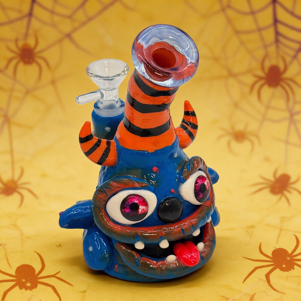 HEAVY HAPPY MONSTER GLASS WATERPIPE 7"