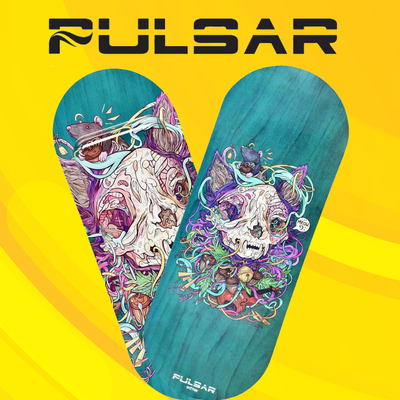 PULSAR SK8TRAY ROLLING TRAY W/LID COURTNEY HANNEN MrOW - 1CT