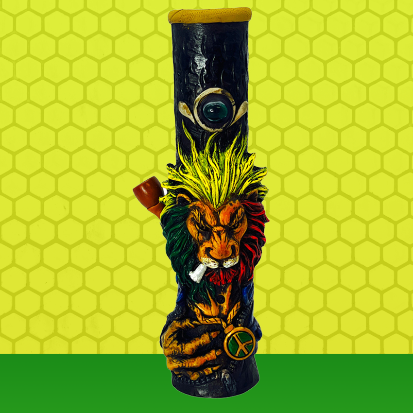 HAND CRAFTED WATERPIPE 12" - RASTA SCAR