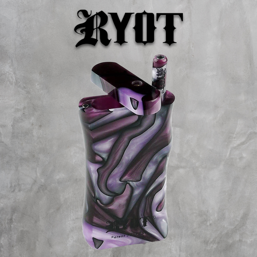 RYOT ACRYLIC MAGNETIC DUGOUT WITH MATCHING ONE HITTER