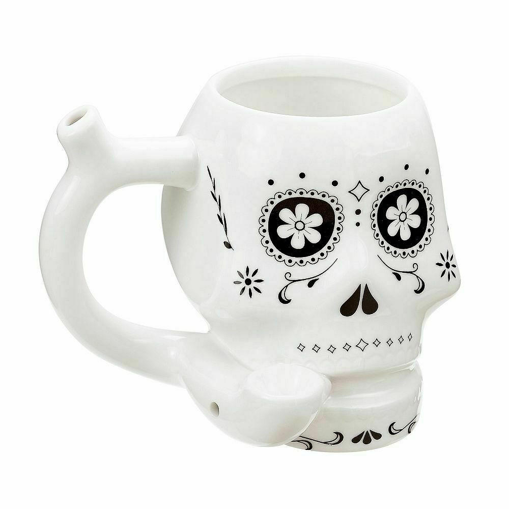 WHITE WITH BLACK TRIM SKULL MUG CERAMIC HANDPIPE - 1CT
