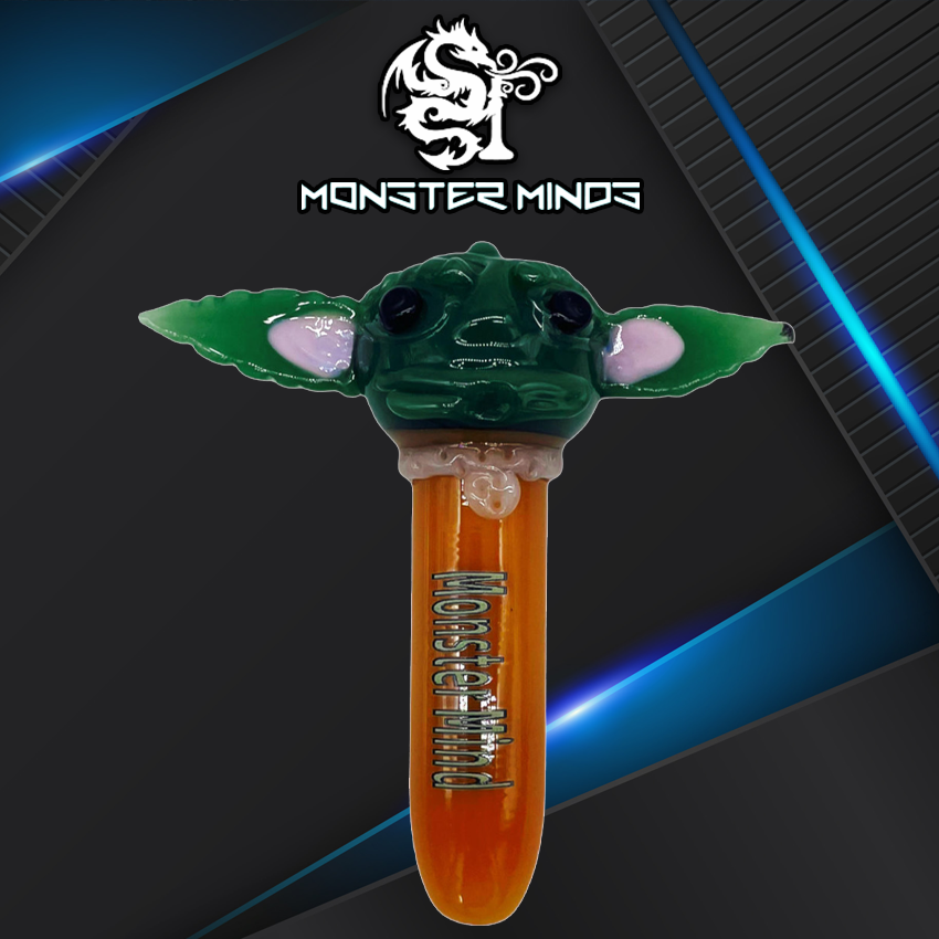 YODA HEAD SHAPED HANDPIPE 4 HP100206
