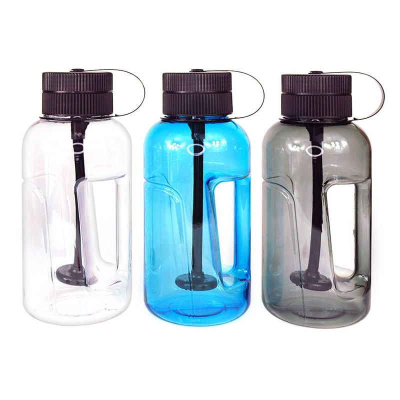 ZMOKIE PLASTIC WATER BOTTLE BONG - 1CT