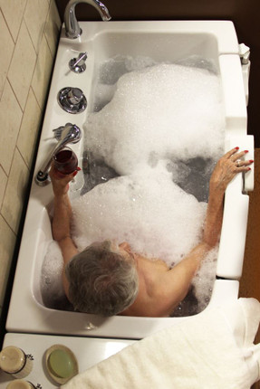 Superior Walk-in Bathtub by Rane Tubs (RM3)