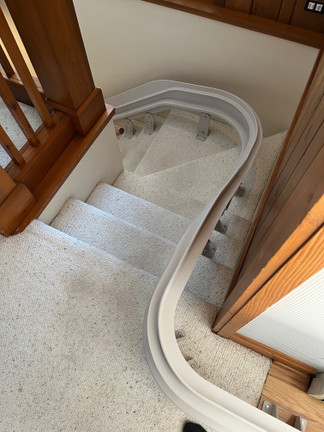2026 Stairlift vs Home Elevator: Compare Costs, Speed & Accessibility