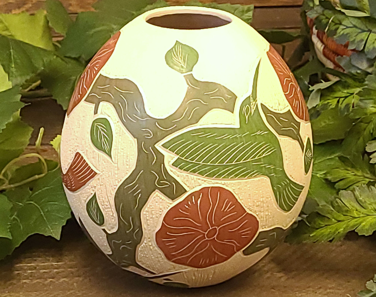 Mata Ortiz Etched Hummingbird Pottery Vase 6.5" Julio Mora (mo4