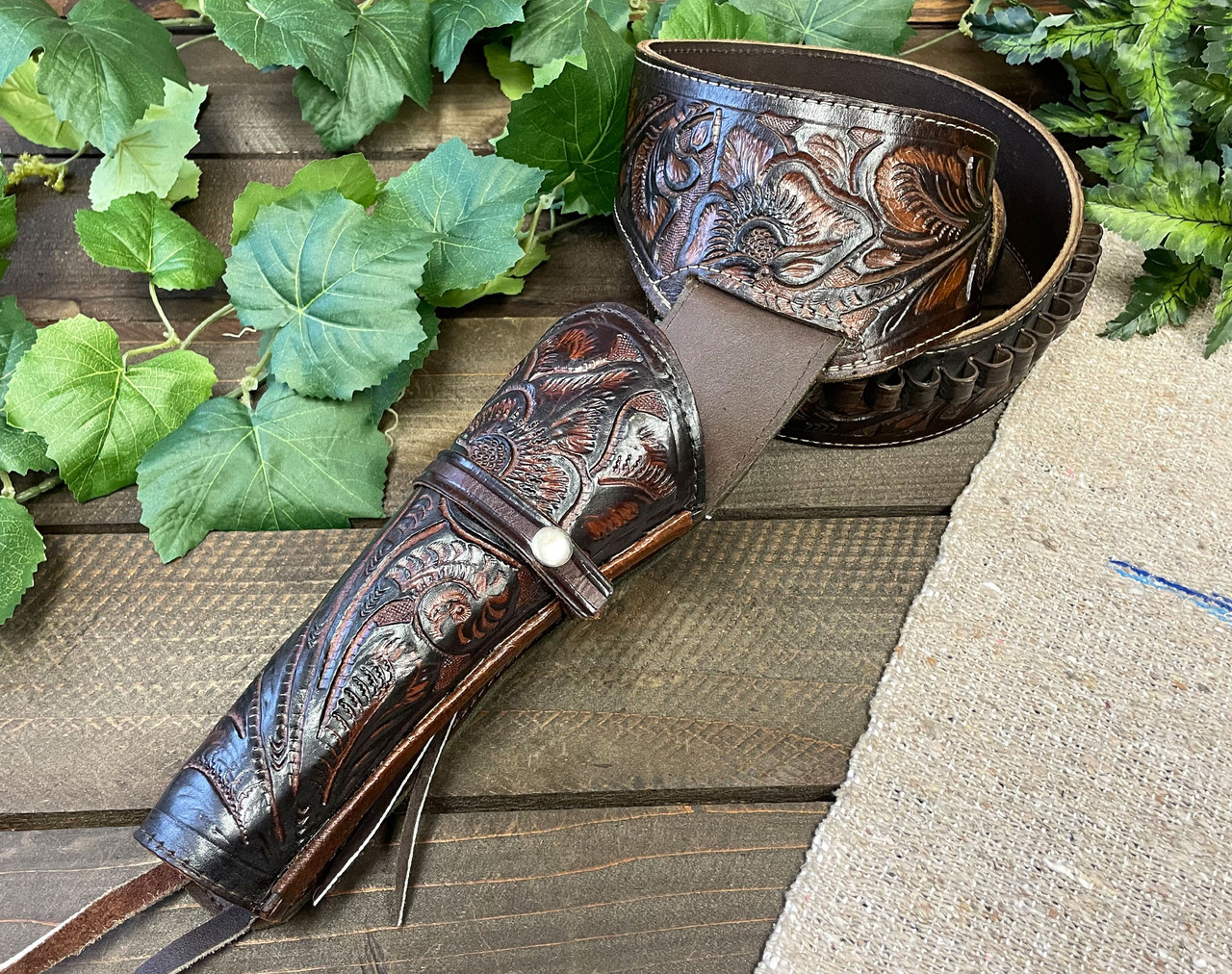 44-45 Cal. Western Tooled Leather Gun Belt 36