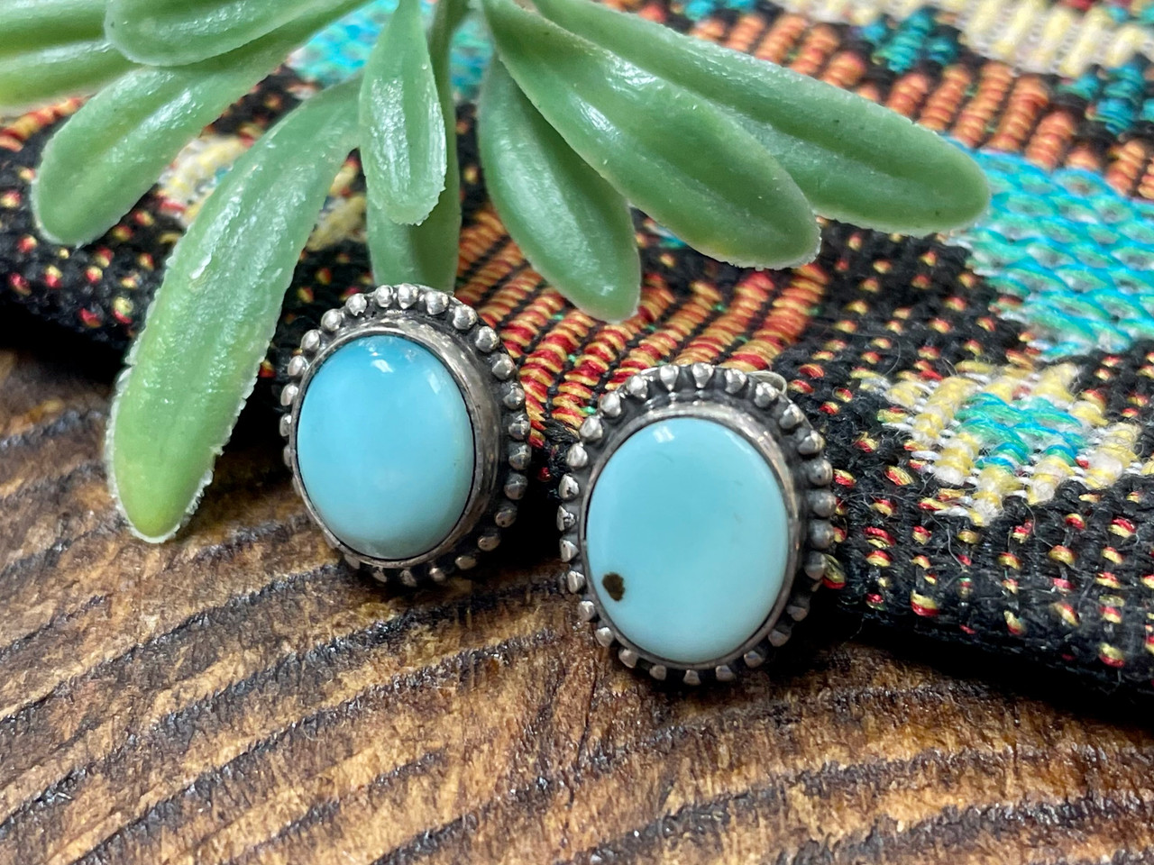 Salt & Pepper Cowhide Turquoise Knife Set