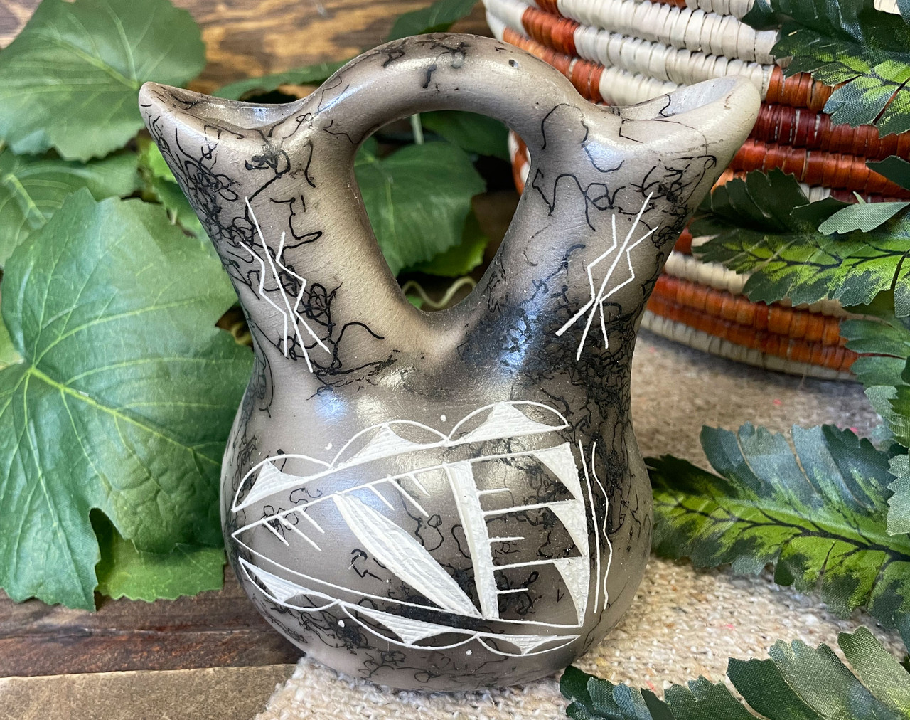 Native American Horse Hair Wedding Vase 5.5