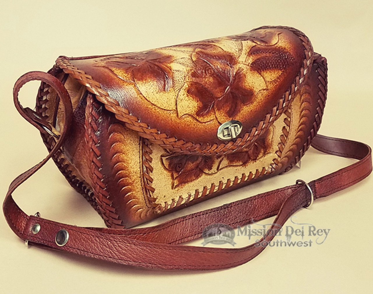 Trophy Buckle Purse TB2 – A Bit A Bling