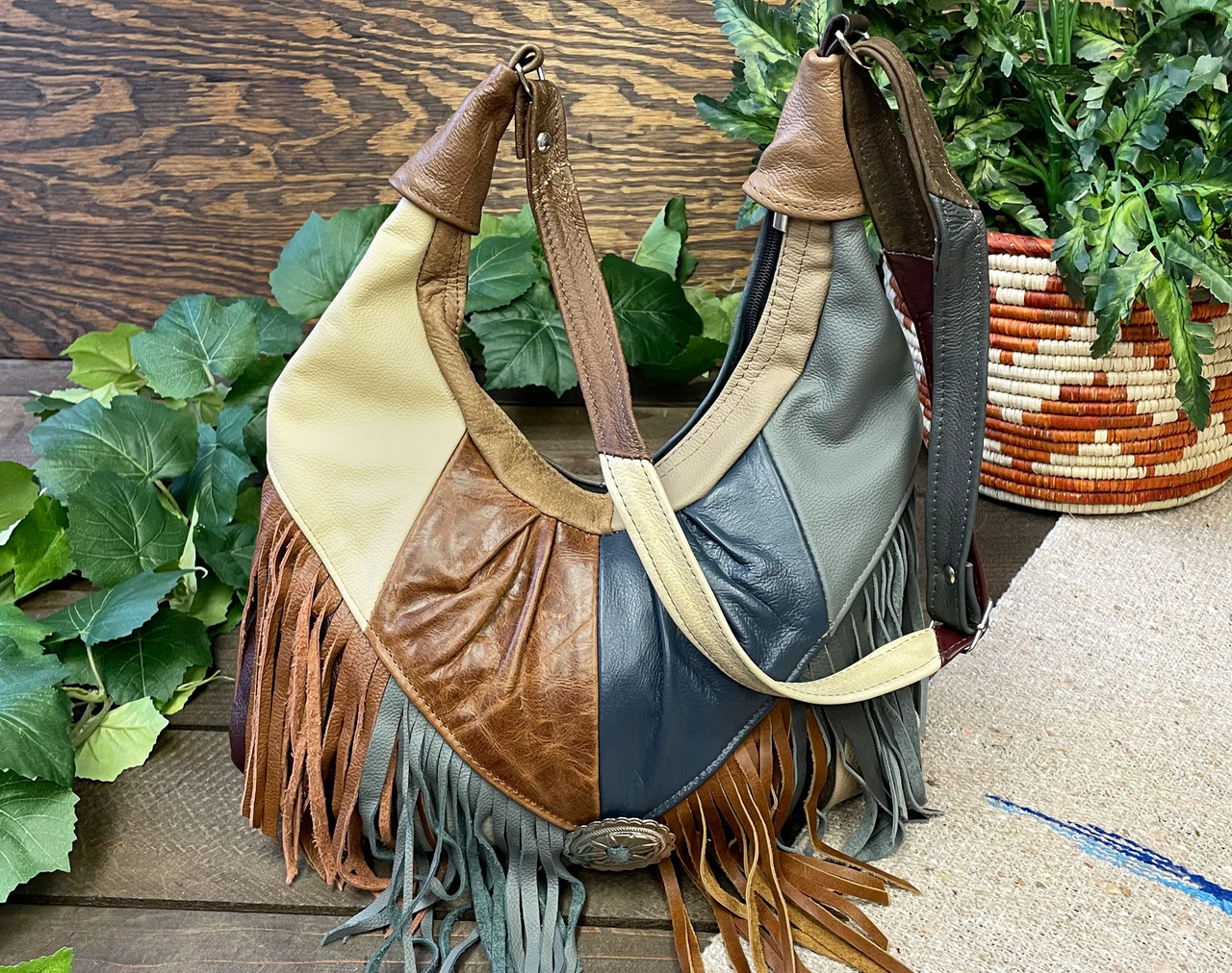 Fringed Leather Southwestern Concho Handbag (424)