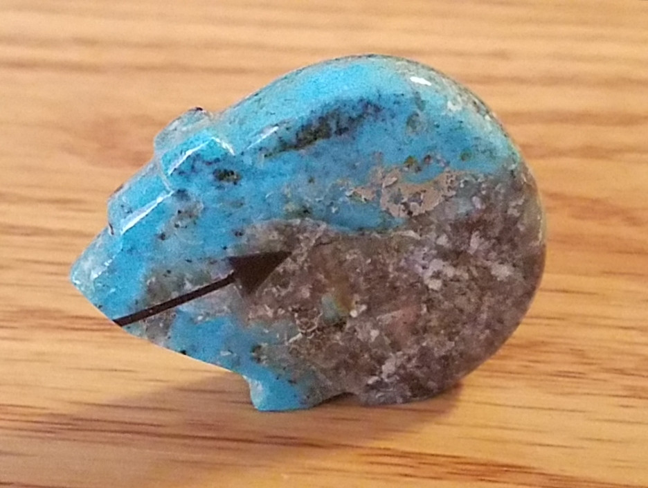 翡翠 獅子彫刻 木製台座付き 約10cm Zuni Carved Stone Fetish -Turquoise Bear (35fet8) - Mission Del