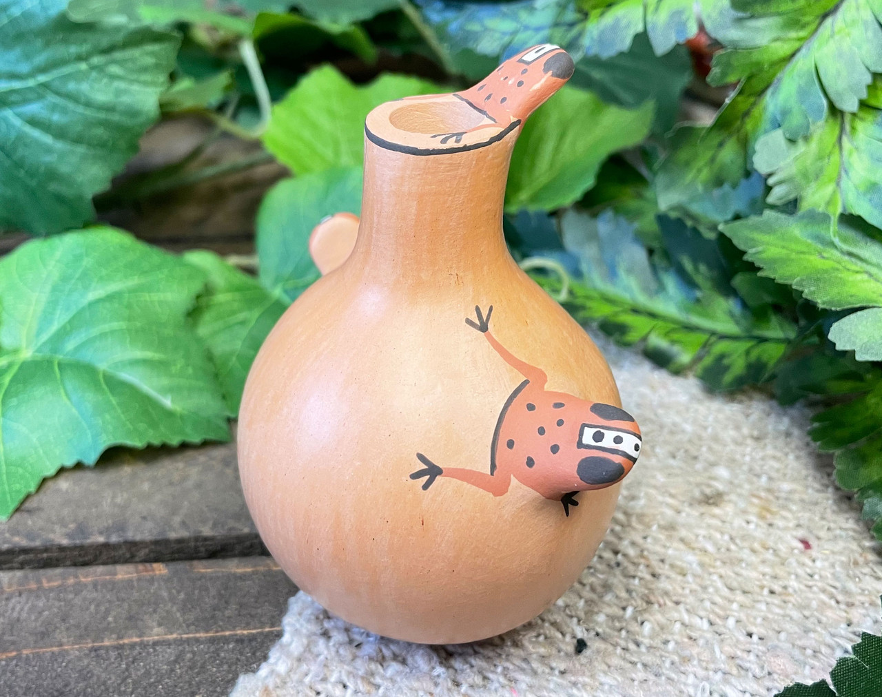 Native American Zuni Seed Pot 4