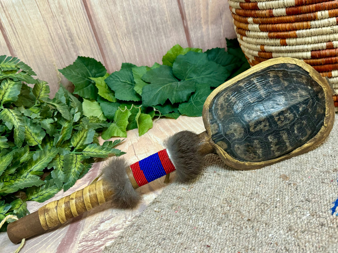 ネイティブアメリカン　鳴り物　TURTLE SHELL RATTLE Old Style Turtle Shell Rattle 18