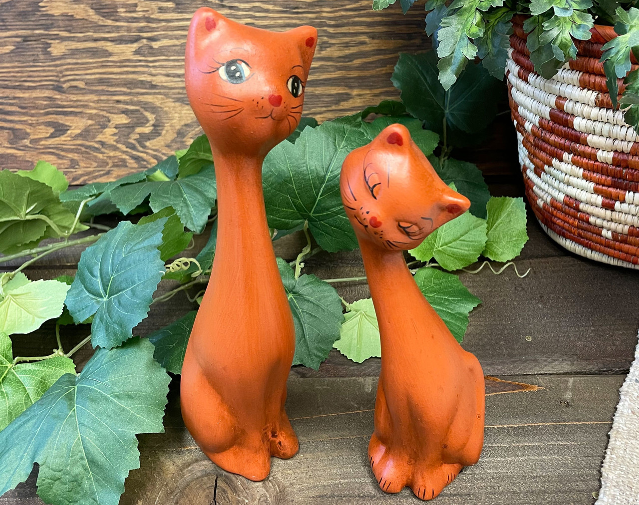 Rustic Ceramic Sitting Cat Set -Rust (2bc370) - Mission Del Rey ...