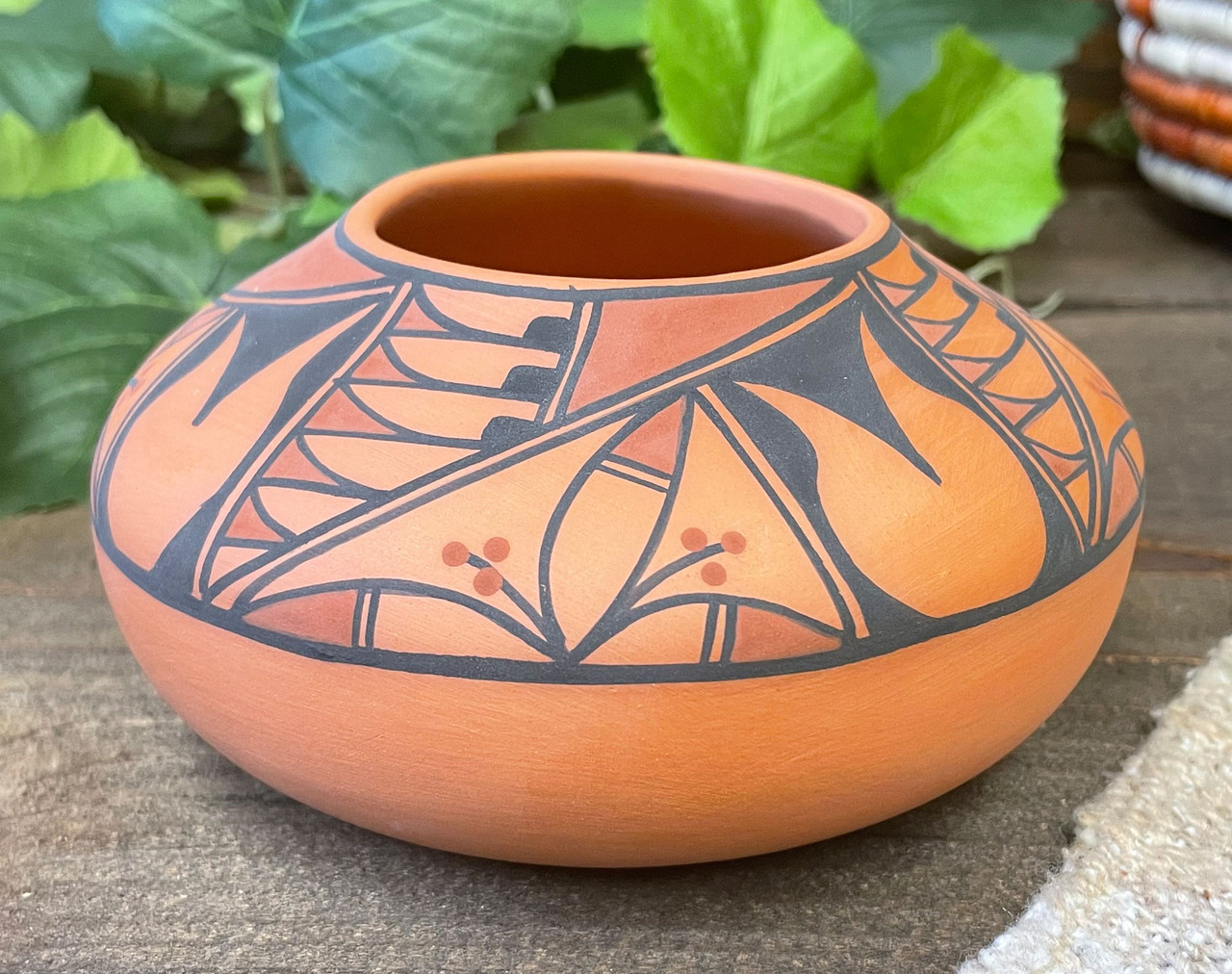 Hand Painted Tigua Red Clay Saucer Pot 5