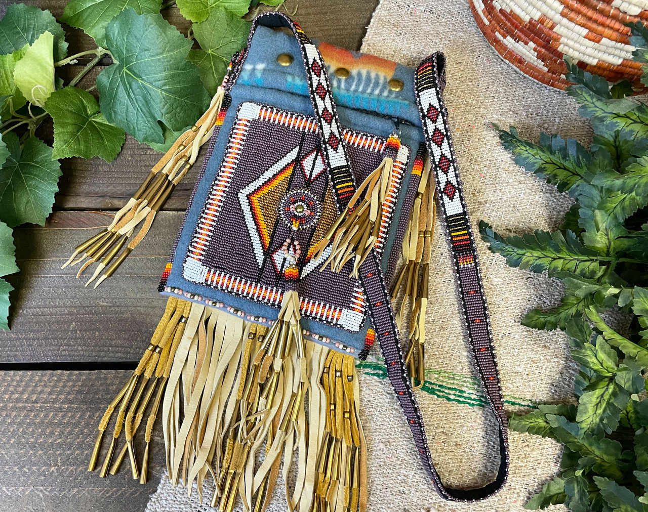 Large Native American Medicine Bag, Buckskin Medicine Bag, Medicine Pouch,  Mini Purse, Navajo Made, Cedar Bag, Corn Pollen Bag, Mountain Man - Etsy