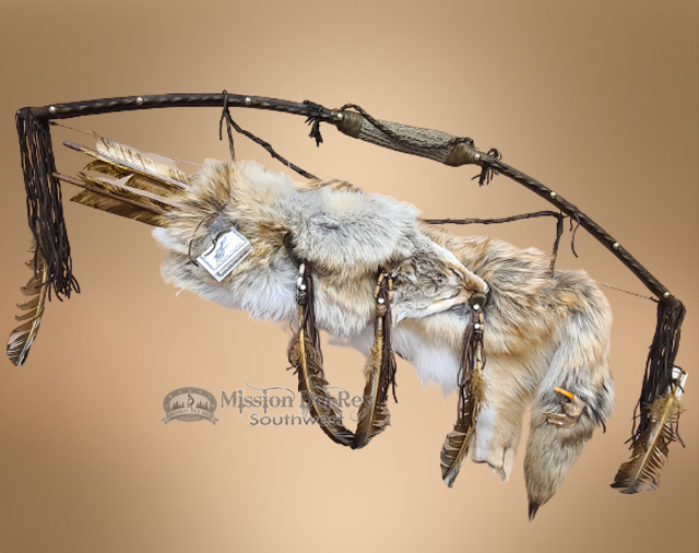 Navajo Antler Bow & Coyote Quiver Set 40