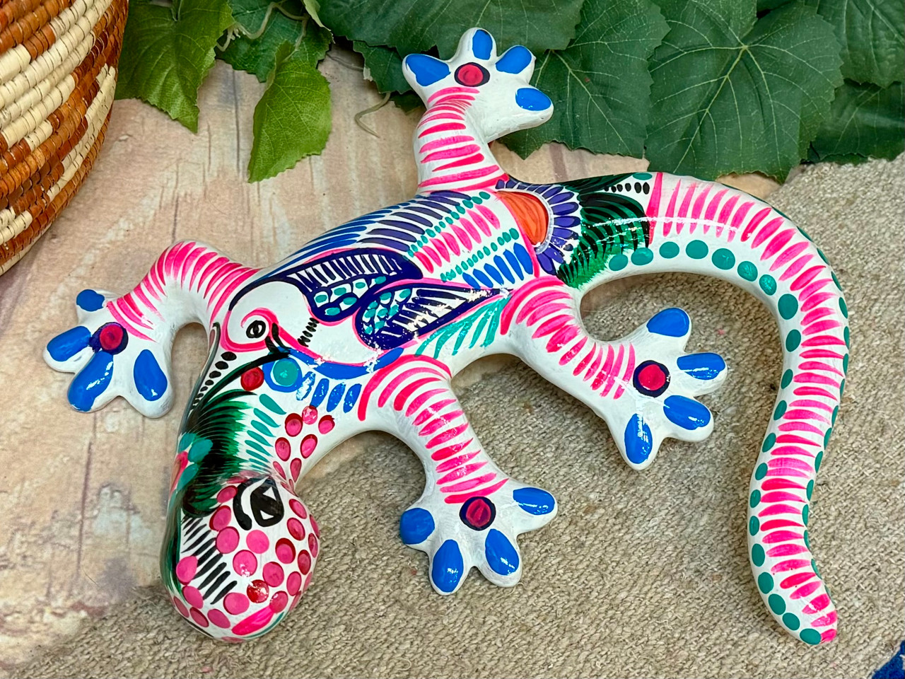 Hand Painted Mexican Clay Lizard 11